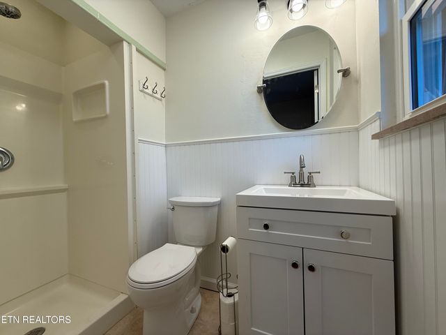 11801 Byron Lane, Knoxville, TN 37934