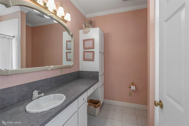 5705 Lake Side Drive Drive, Bossier City, LA 71111