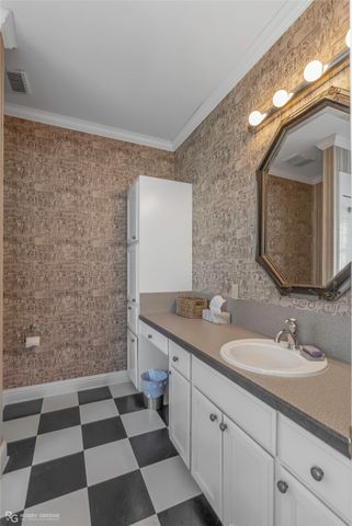 5705 Lake Side Drive Drive, Bossier City, LA 71111