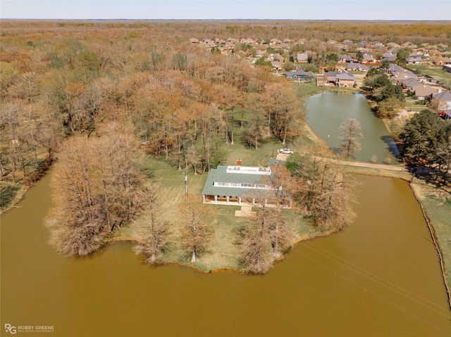 5705 Lake Side Drive Drive, Bossier City, LA 71111