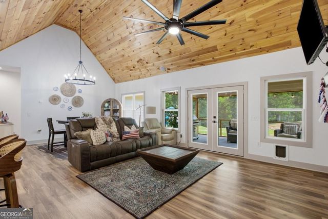 385 Owens Gin Road NE, Calhoun, GA 30701