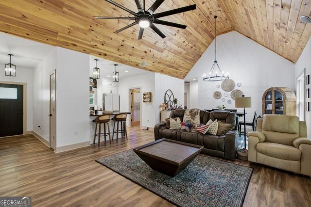 385 Owens Gin Road NE, Calhoun, GA 30701