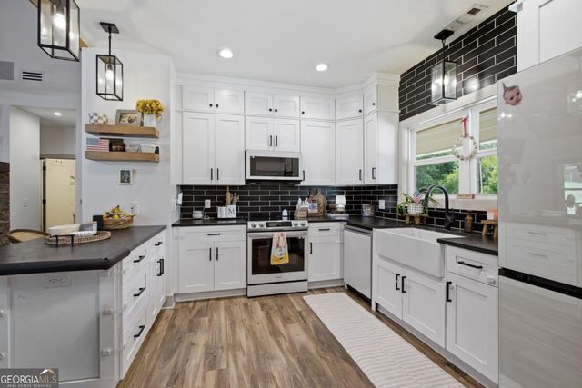 385 Owens Gin Road NE, Calhoun, GA 30701