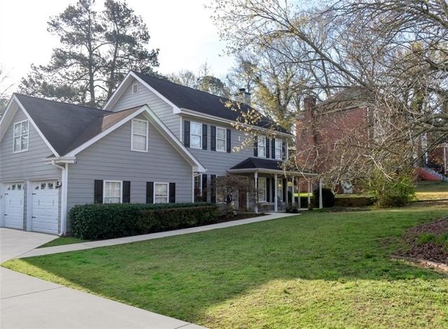2074 Rockdale Circle, Snellville, GA 30078