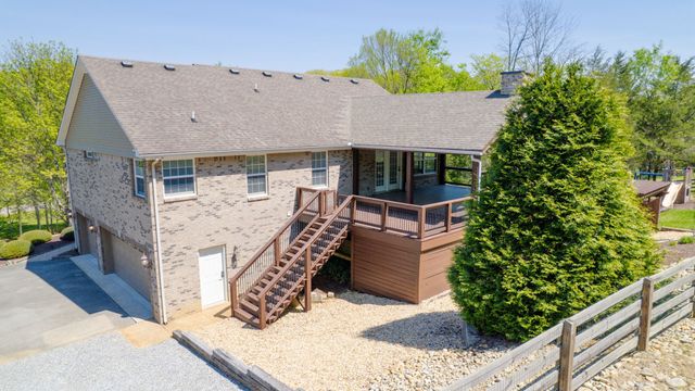 1759 VP Lunn Dr, Spring Hill, TN 37174