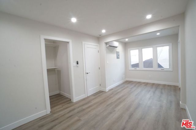 6043 Selma Avenue, Los Angeles, CA 90028