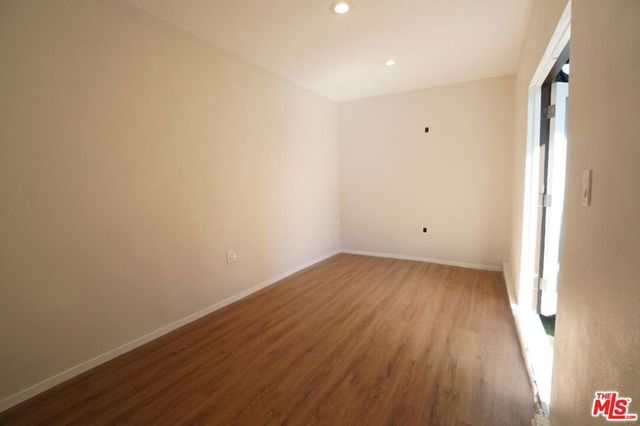 6043 Selma Avenue, Los Angeles, CA 90028
