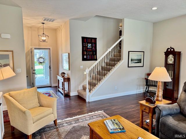 4301 W Whispering Way Court, Muncie, IN 47304