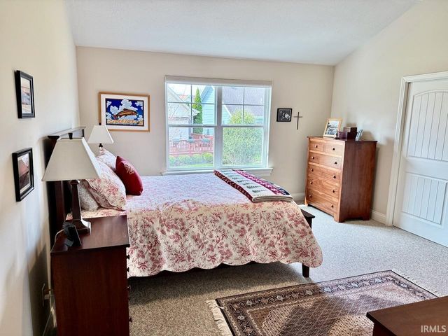 4301 W Whispering Way Court, Muncie, IN 47304