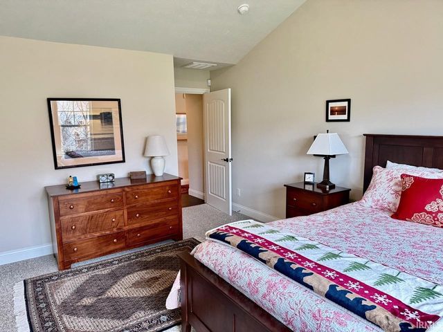 4301 W Whispering Way Court, Muncie, IN 47304