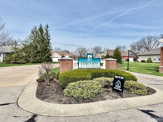 4301 W Whispering Way Court, Muncie, IN 47304