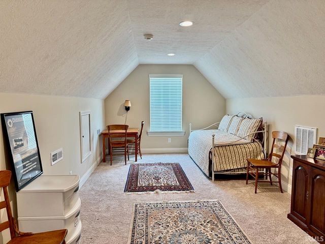 4301 W Whispering Way Court, Muncie, IN 47304