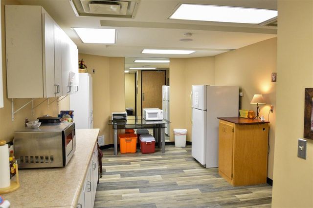 6904 E Reno Avenue, Midwest City, OK 73110