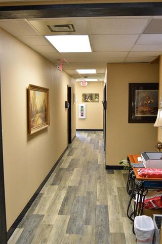 6904 E Reno Avenue, Midwest City, OK 73110