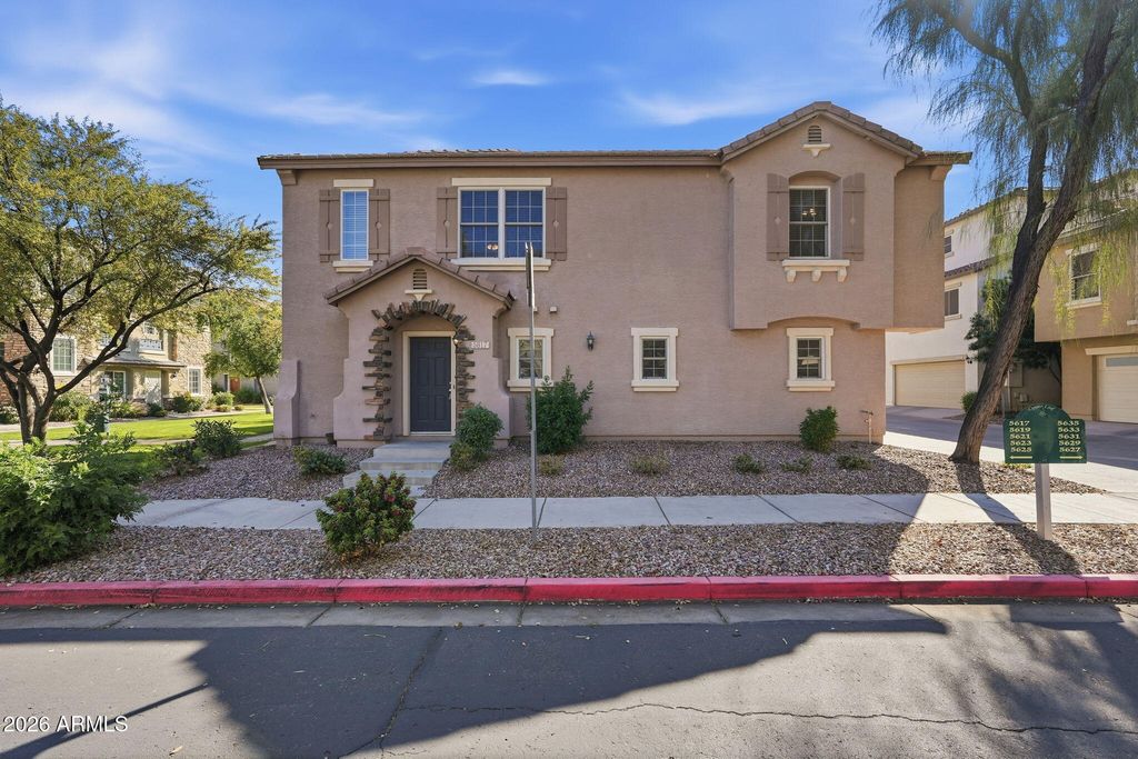 5617 S 21ST Place, Phoenix, AZ 85040