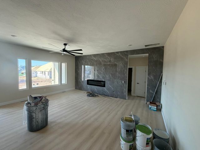 1772 E Peartree Drive, Ozark, MO 65721