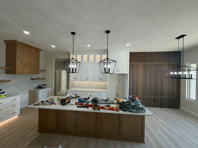 1772 E Peartree Drive, Ozark, MO 65721