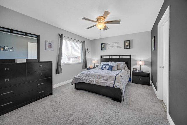 1581 Saugus Close, Valparaiso, IN 46385