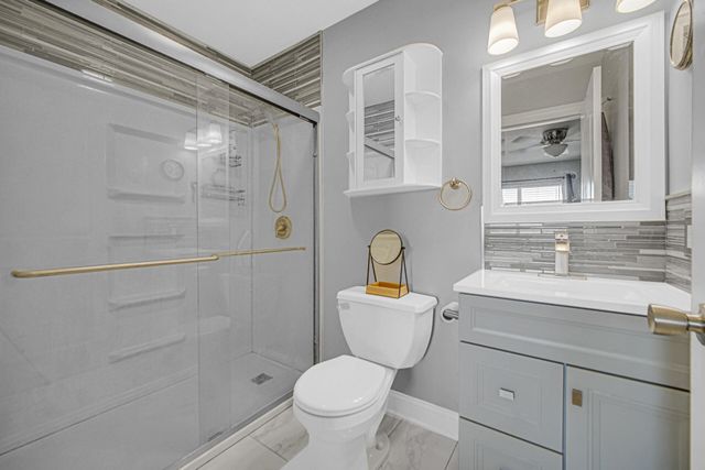 1581 Saugus Close, Valparaiso, IN 46385