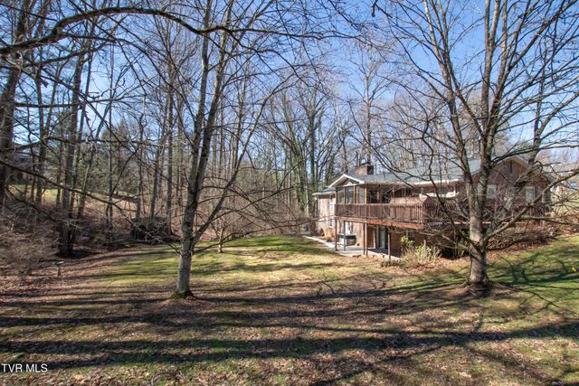 21587 Plantation Road, Bristol, VA 24202