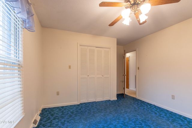 21587 Plantation Road, Bristol, VA 24202