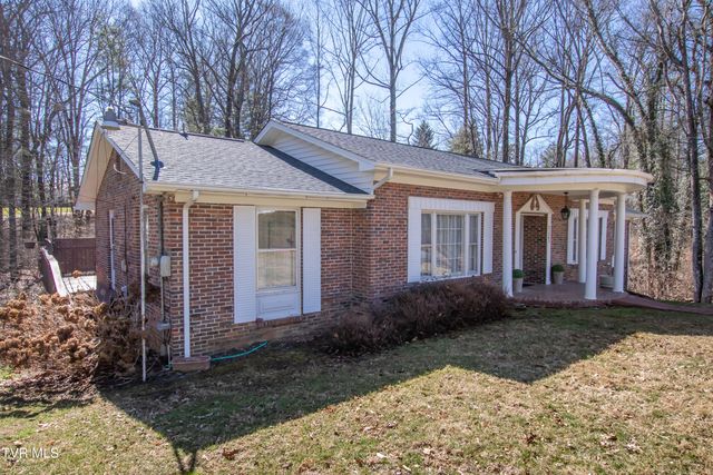 21587 Plantation Road, Bristol, VA 24202