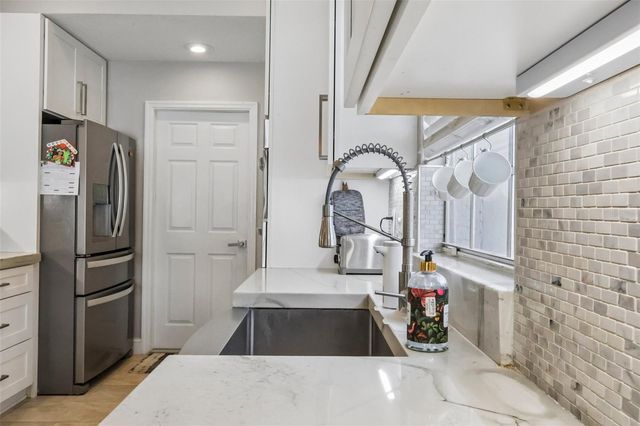 1012 CORKWOOD DRIVE, Oviedo, FL 32765