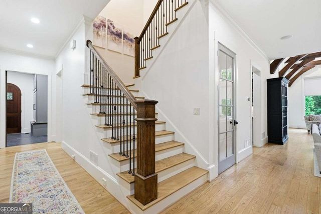 625 W Northway Lane, Atlanta, GA 30342