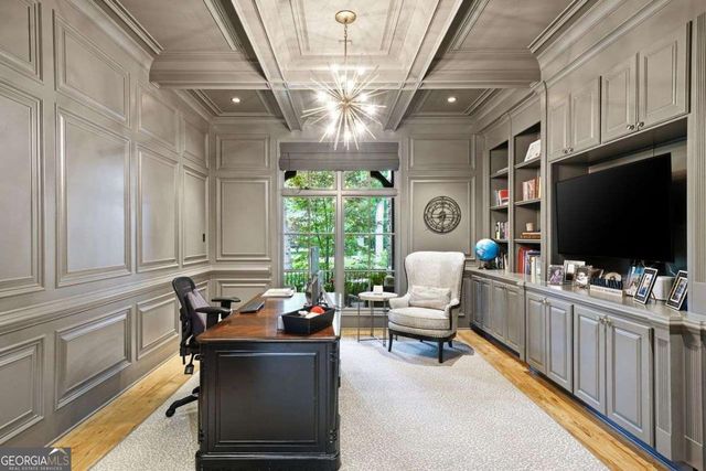625 W Northway Lane, Atlanta, GA 30342