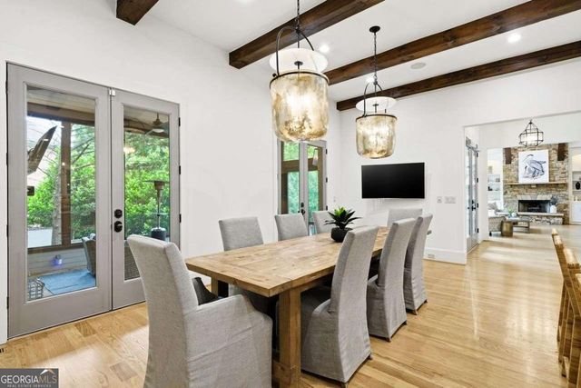 625 W Northway Lane, Atlanta, GA 30342