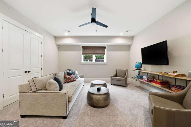 625 W Northway Lane, Atlanta, GA 30342