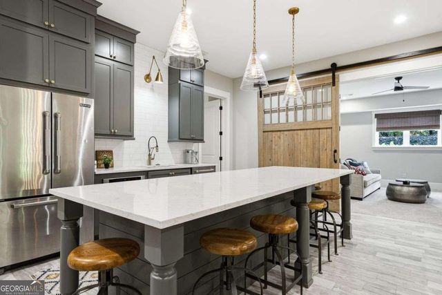625 W Northway Lane, Atlanta, GA 30342
