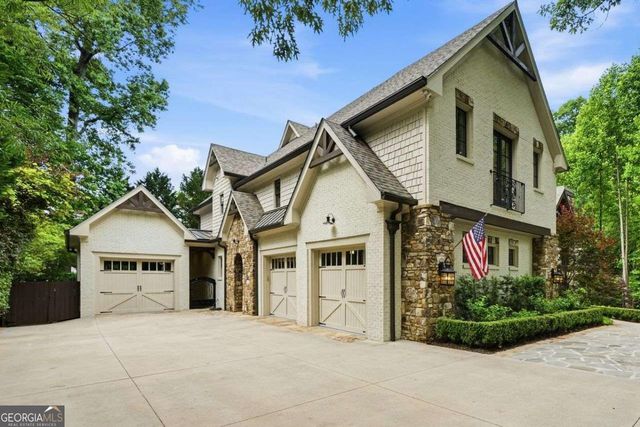 625 W Northway Lane, Atlanta, GA 30342