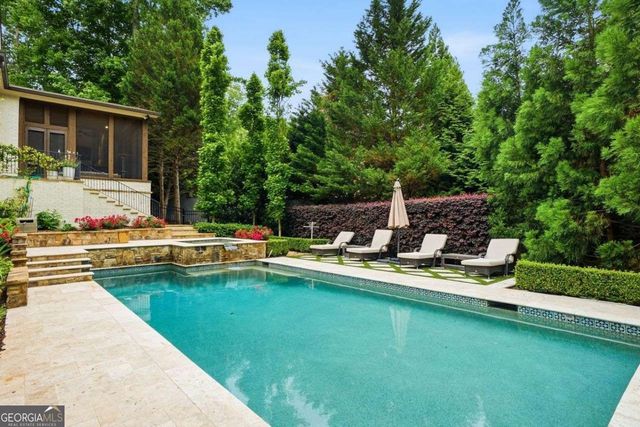 625 W Northway Lane, Atlanta, GA 30342