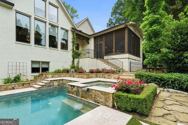 625 W Northway Lane, Atlanta, GA 30342
