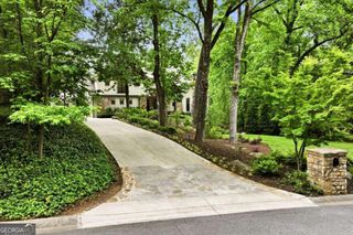 625 W Northway Lane, Atlanta, GA 30342