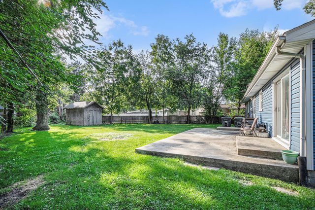 2925 Mcafee Drive, Hobart, IN 46342