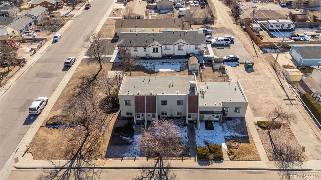 960-990 WALNUT, Brighton, CO 80601