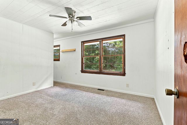 490 Mehaffey Drive, Fairburn, GA 30213