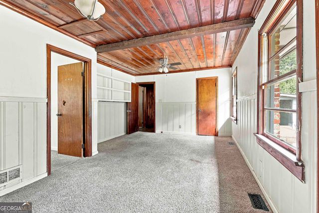 490 Mehaffey Drive, Fairburn, GA 30213