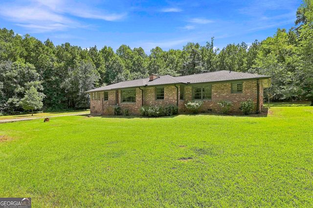 490 Mehaffey Drive, Fairburn, GA 30213