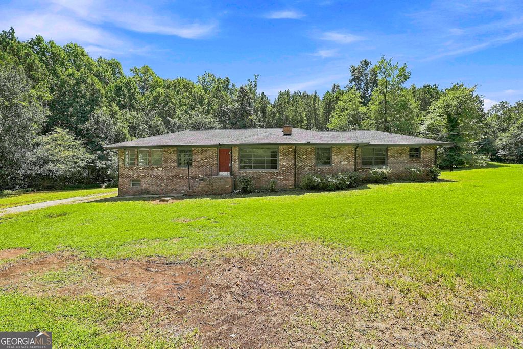490 Mehaffey Drive, Fairburn, GA 30213