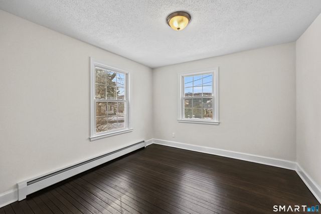 35 Kingston Street, Wethersfield, CT 06109