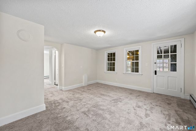 35 Kingston Street, Wethersfield, CT 06109