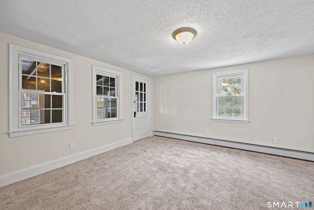 35 Kingston Street, Wethersfield, CT 06109