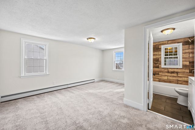 35 Kingston Street, Wethersfield, CT 06109