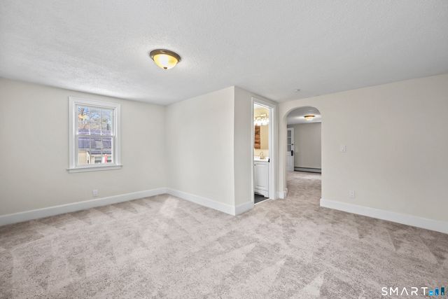 35 Kingston Street, Wethersfield, CT 06109