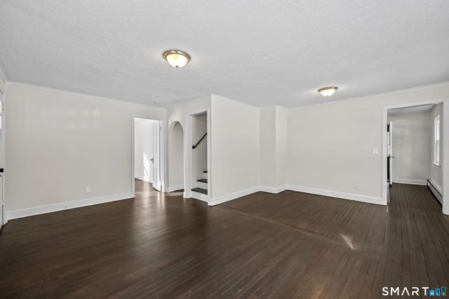 35 Kingston Street, Wethersfield, CT 06109