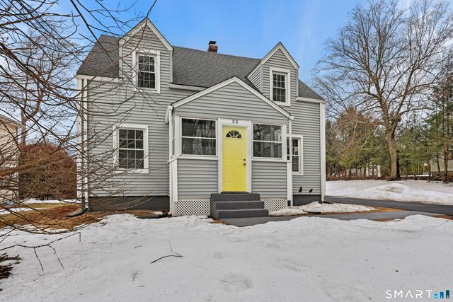 35 Kingston Street, Wethersfield, CT 06109