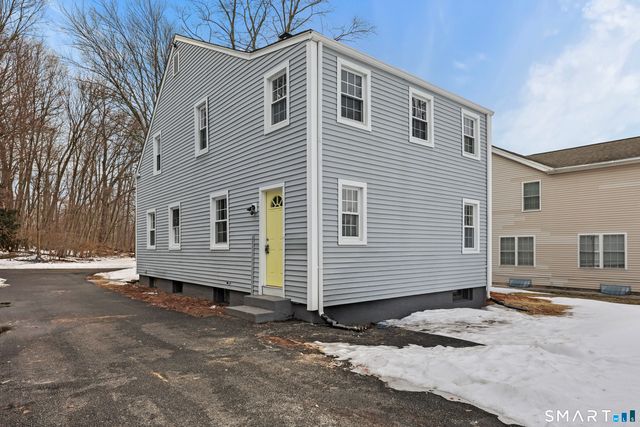 35 Kingston Street, Wethersfield, CT 06109